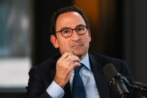 Jon Gray dit que l&rsquo;impatience à propos des retours de l&rsquo;IA est « un peu déplacée »