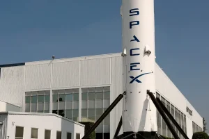Le fonds norvégien Wealth Fund révèle un investissement de 1 milliard de dollars dans SpaceX