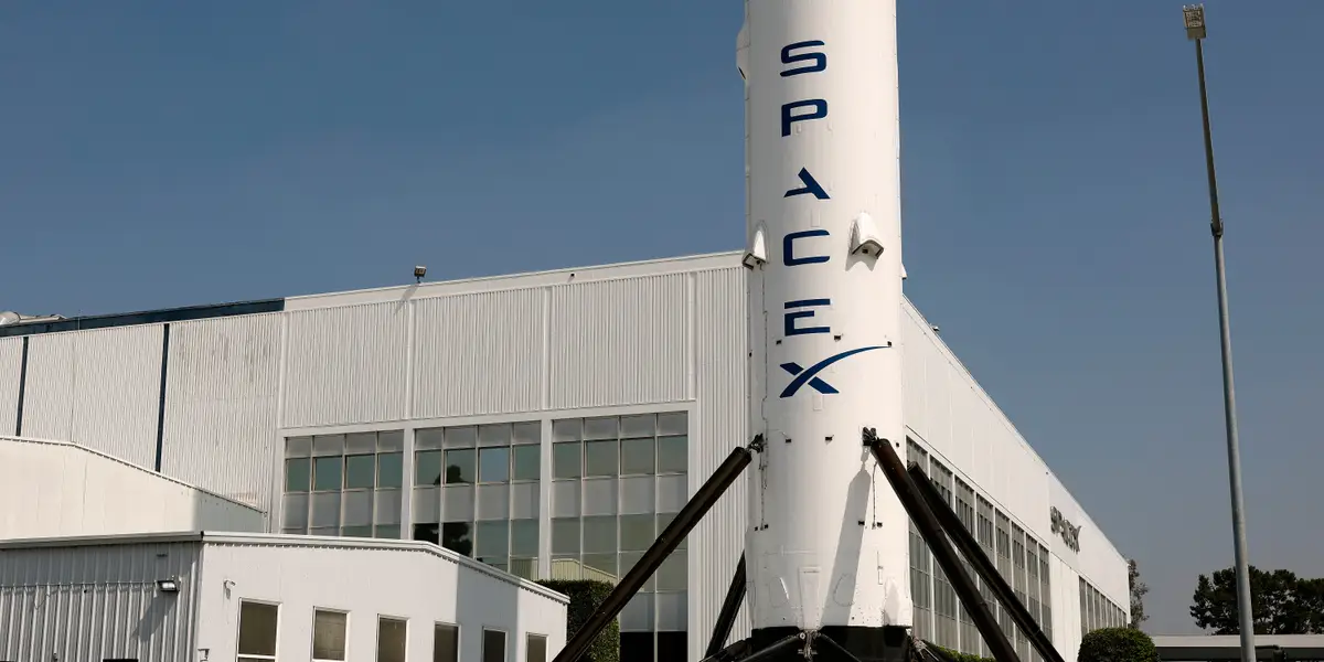 Le fonds norvégien Wealth Fund révèle un investissement de 1 milliard de dollars dans SpaceX