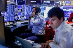 Le rebond des actions d&rsquo;IA est probablement arrivé trop tard pour sauver le mois de juillet des hedge funds