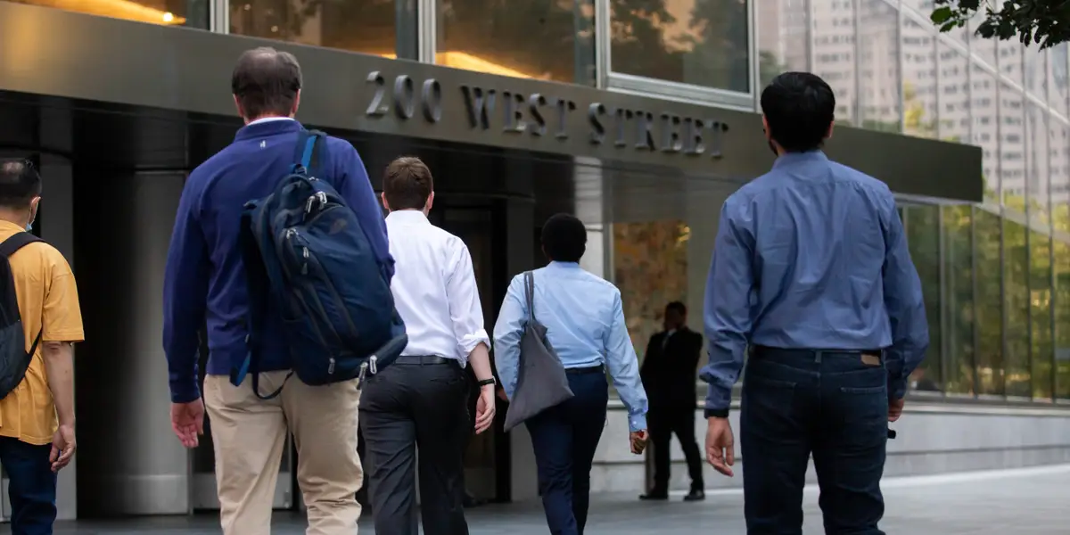 La directrice de Goldman Banking explique comment elle utilise l'IA – et comment les juniors devraient le faire