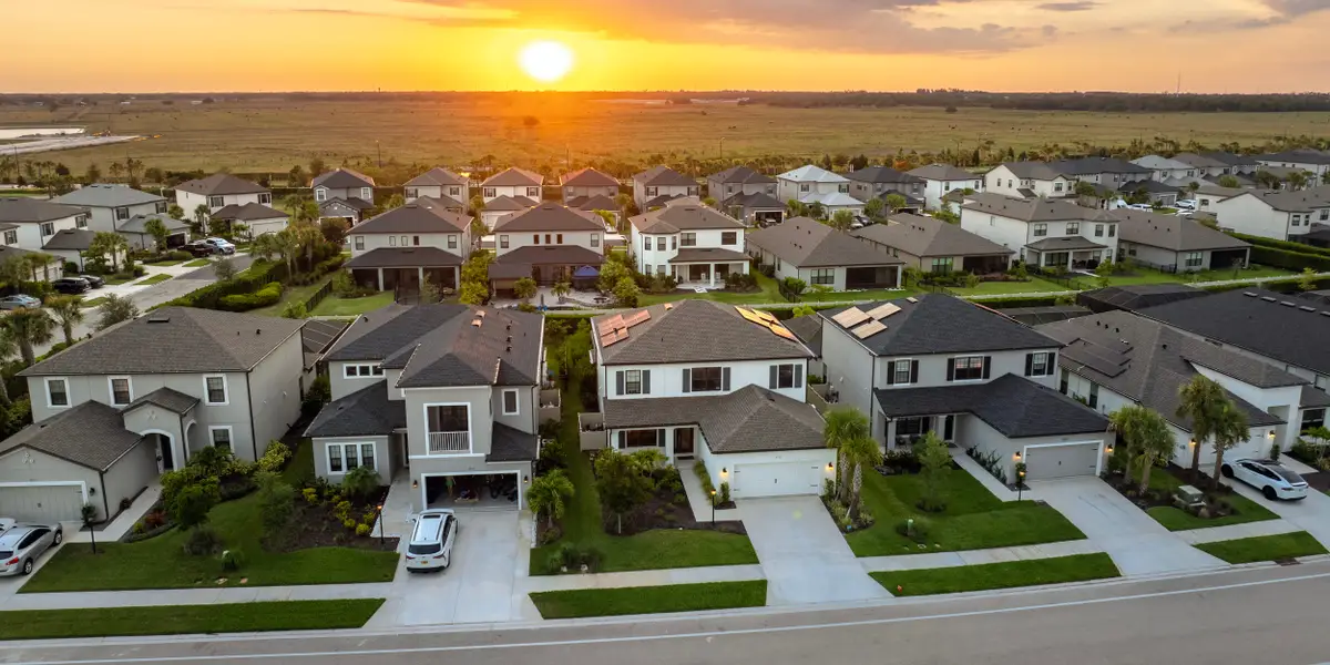 L'offre américaine de maisons à vendre est à son plus haut niveau depuis 10 ans, mais les acheteurs ne mordent pas