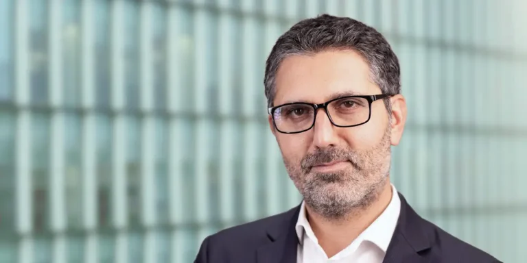 Pourquoi Man Group a transformé ses unités AHL et numériques en un seul méga-quant
