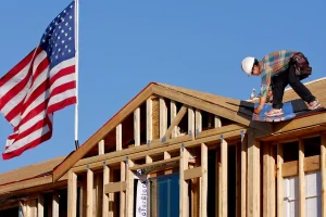 Avertissement sur le marché du logement : la confiance des constructeurs d&rsquo;habitations chute à son plus bas niveau depuis 14 ans