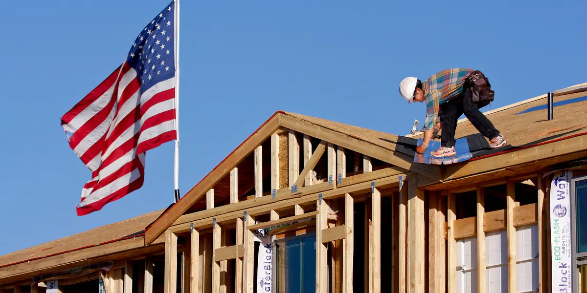 Avertissement sur le marché du logement : la confiance des constructeurs d'habitations chute à son plus bas niveau depuis 14 ans