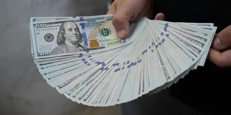 Comment savoir si votre enfant recevra 250 $ sur son compte Trump cette semaine