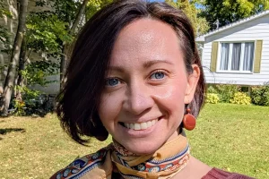 Famille déplacée d&rsquo;un appartement à une maison ; Je ne peux jamais y retourner, surprises