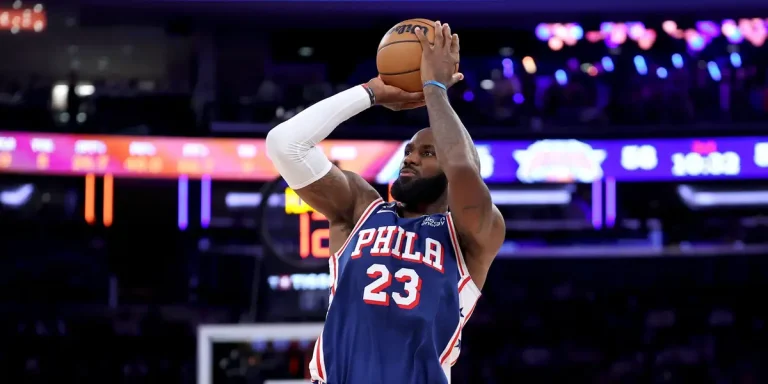 Maisons et propriétés de LeBron James : photos, voir à l'intérieur
