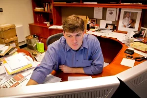 Michael Burry dit que « rien » dans le dépôt d&rsquo;une introduction en bourse anthropique ne change sa vision de l&rsquo;IA