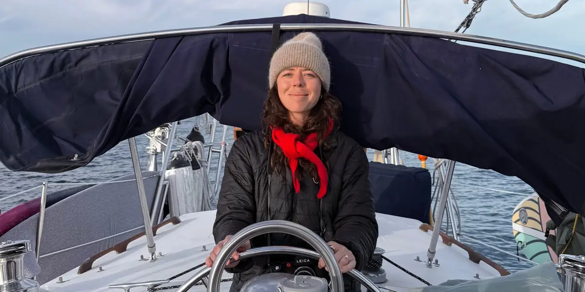 Nous vivons sur un bateau à temps plein ; Pas aussi bon marché que nous le pensions