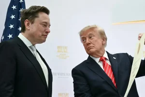 Trump fait l&rsquo;éloge de l&rsquo;engagement d&rsquo;Elon Musk en faveur d&rsquo;actions SpaceX de 10 milliards de dollars pour les enfants