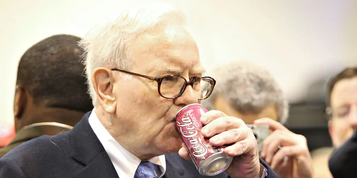 Warren Buffett a déclaré qu'il n'avait pas bu d'eau depuis 5 décennies : Bill Ackman
